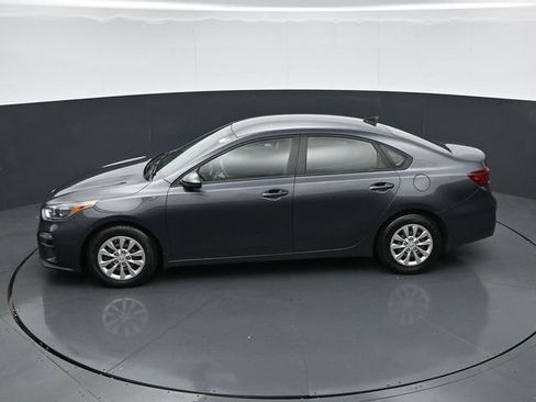 Used 2020 Kia Forte Sedan FWD image 35
