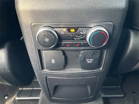 Used 2023 Ford Explorer Platinum w/ Technology Package image 15