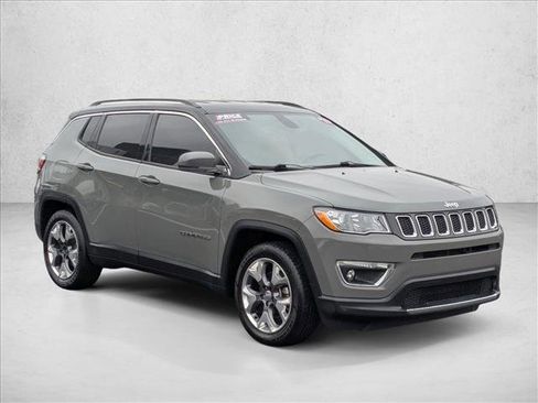 Used 2019 Jeep Compass Limited image 3