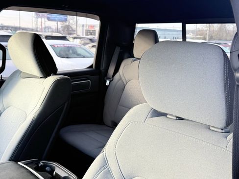 Used 2021 RAM 1500 Big Horn image 24