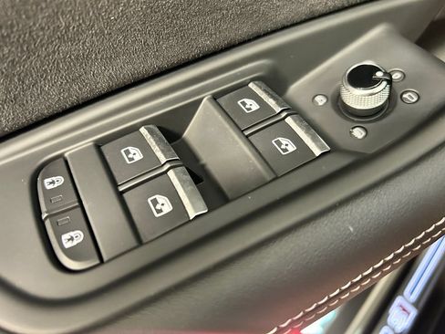 Used 2024 Audi S5 Premium Plus w/ Premium Plus Package AWD/4WD image 5