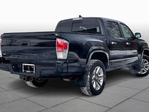 Certified 2019 Toyota Tacoma Limited image 12