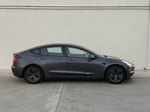 Used 2022 Tesla Model 3 Long Range image 4