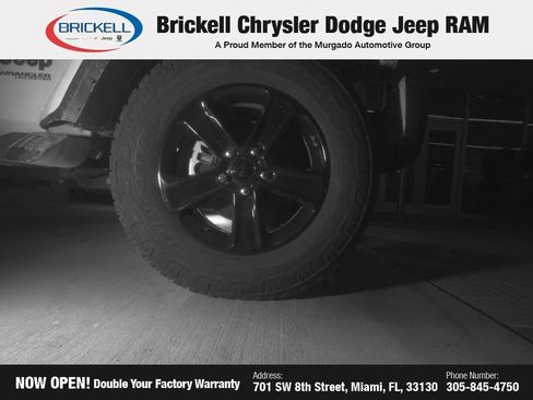 Used 2019 Jeep Wrangler Unlimited Sahara AWD/4WD image 7