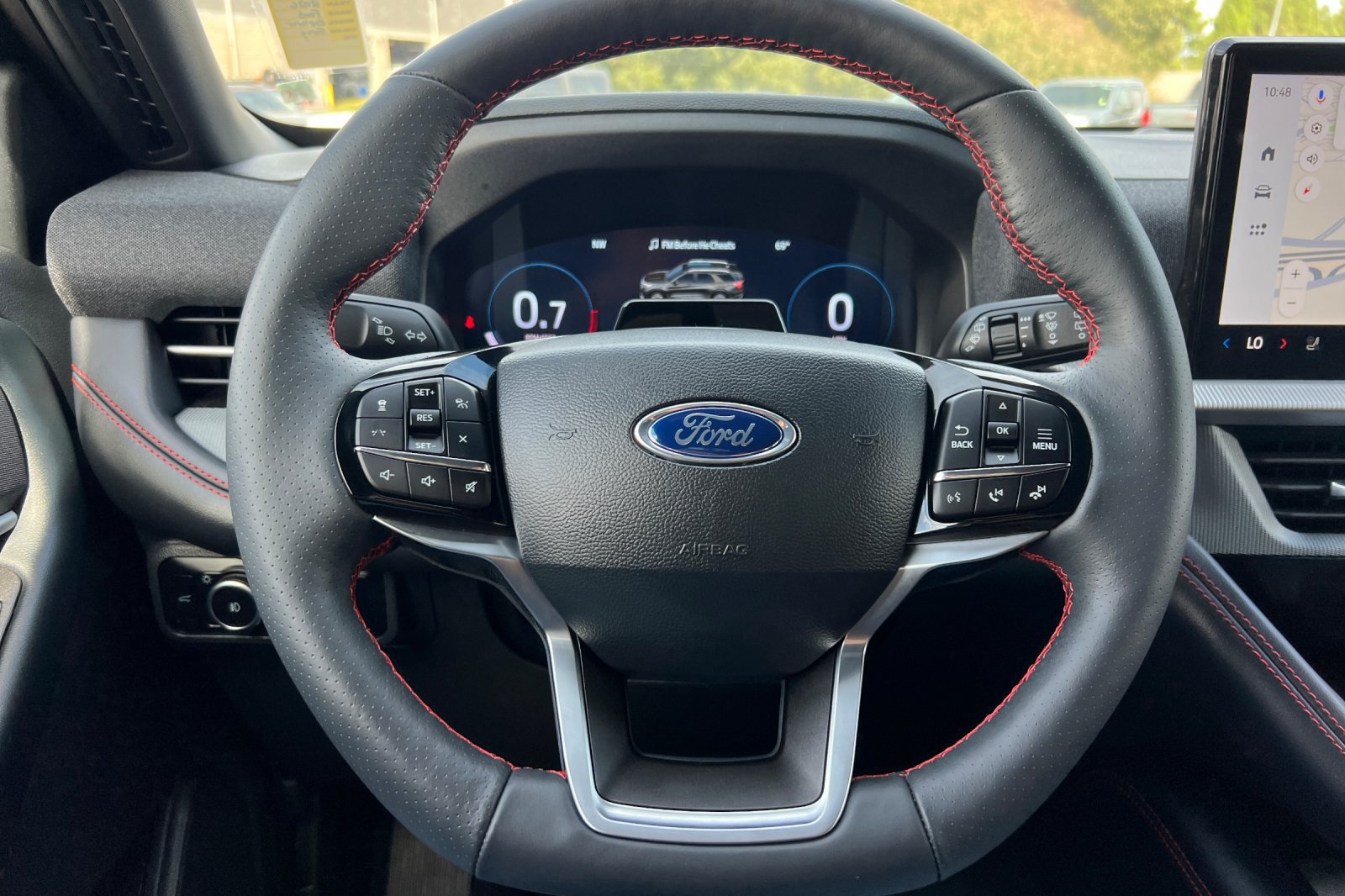 Used 2026 Ford Explorer ST-Line w/ ST-Line Street Pack AWD/4WD image 25