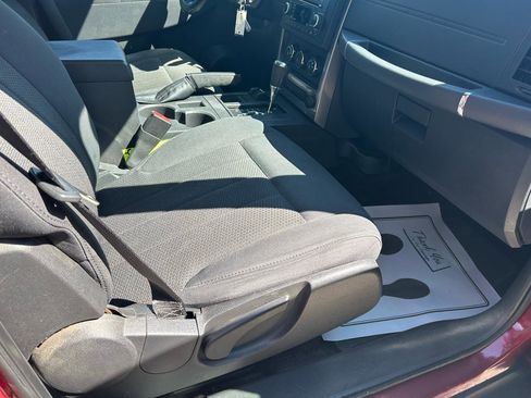 Used 2011 Jeep Liberty Sport w/ Popular Equipment Group image 11