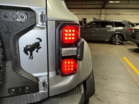 Used 2024 Ford Bronco Raptor image 19