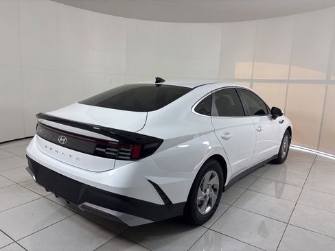 New 2026 Hyundai Sonata SE FWD image 5