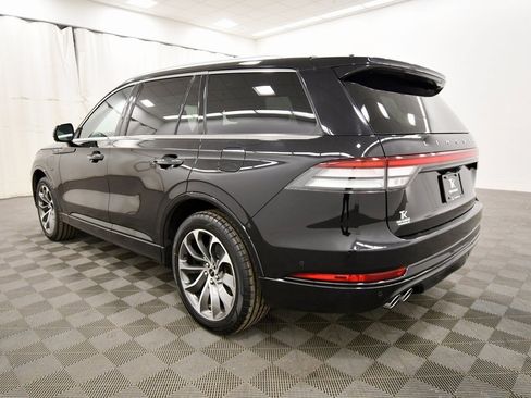 Used 2023 Lincoln Aviator Grand Touring w/ Equipment Group 301A image 5