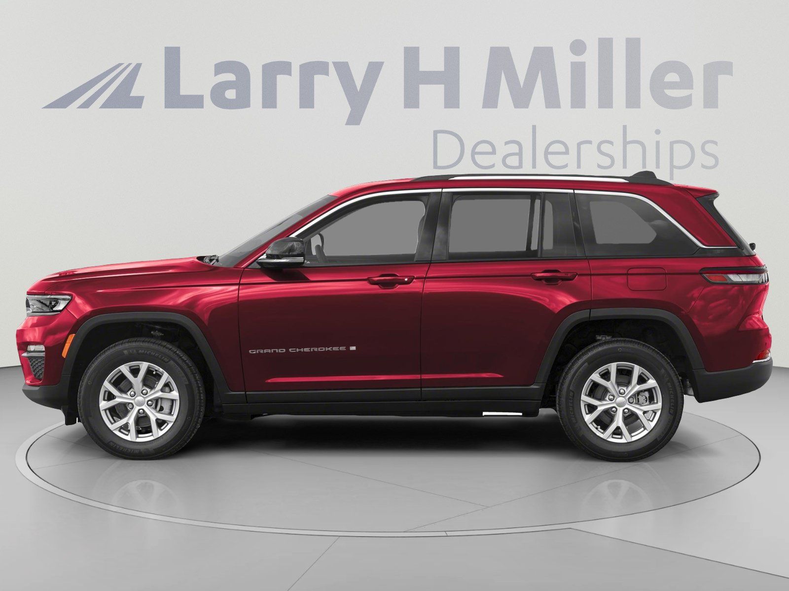 Used 2022 Jeep Grand Cherokee Limited AWD/4WD image 3