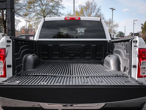 Used 2024 RAM 2500 Big Horn image 30