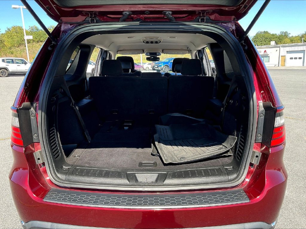 Used 2019 Dodge Durango SXT w/ 3rd Row Seating Group AWD/4WD image 23