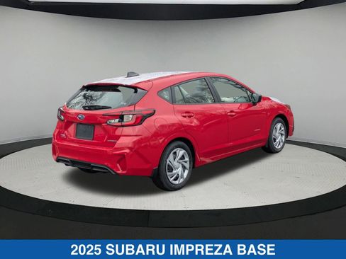 Certified 2025 Subaru Impreza 2.0i image 4