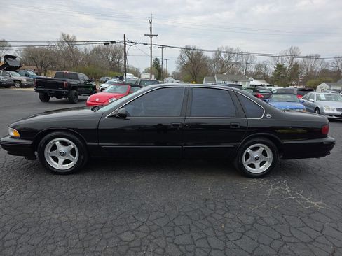 Used 1995 Chevrolet Impala SS image 19