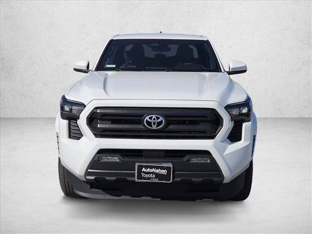 Certified 2024 Toyota Tacoma SR5 AWD/4WD image 2