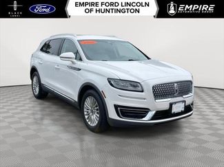 Certified 2020 Lincoln Nautilus Premier image 1