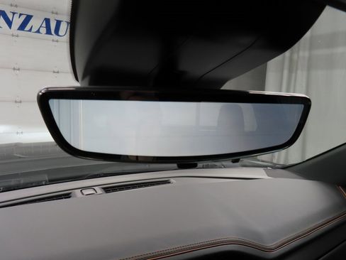 Used 2025 GMC Sierra 2500 AT4 w/ AT4 Premium Plus Package image 28