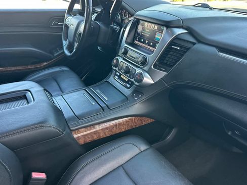 Used 2015 Chevrolet Tahoe LTZ AWD/4WD image 17