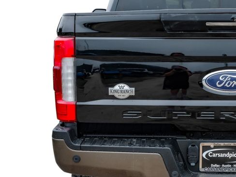 Used 2017 Ford F250 King Ranch w/ King Ranch Ultimate Package AWD/4WD image 51