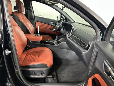 Used 2023 Kia Sportage SX image 29