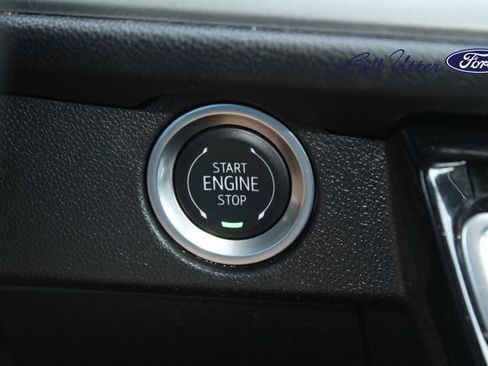 Used 2025 Chevrolet Traverse LT w/ Midnight/Sport Edition FWD image 22
