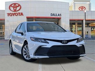 Used 2023 Toyota Camry LE video 1