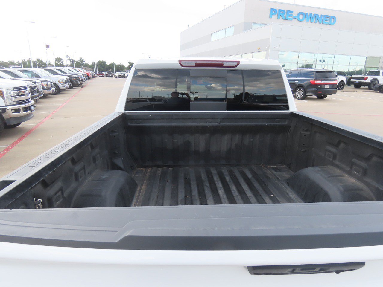 Used 2024 Chevrolet Silverado 1500 RST w/ Convenience Package II AWD/4WD image 14