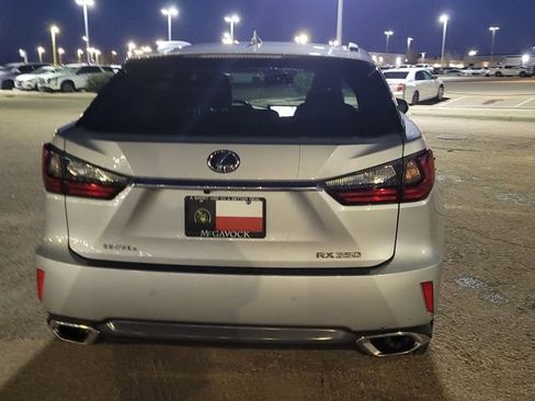 Used 2019 Lexus RX 350 FWD w/ Navigation Package image 7