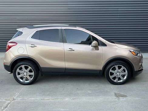 Used 2019 Buick Encore Essence w/ Experience Buick Package image 10