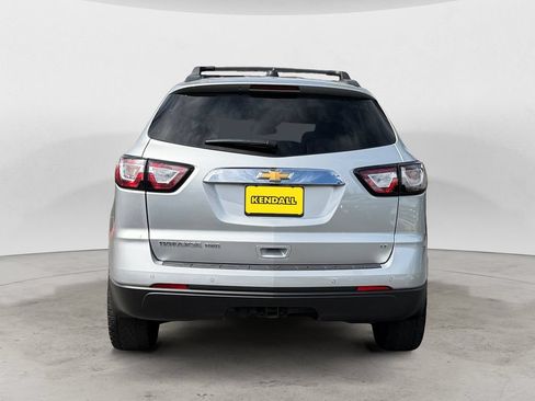 Used 2017 Chevrolet Traverse LT AWD/4WD image 4