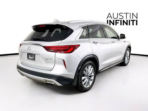 Certified 2020 INFINITI QX50 Luxe w/ Navigation Package FWD image 8