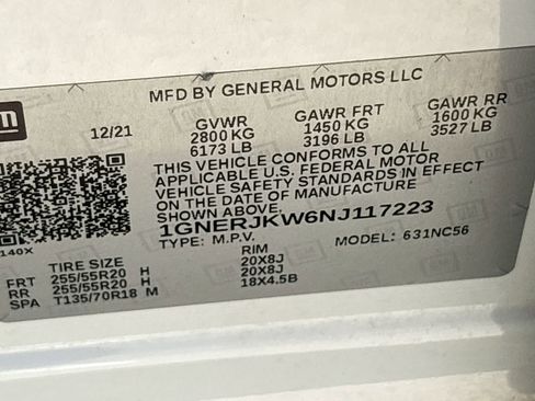 Used 2022 Chevrolet Traverse RS FWD image 32