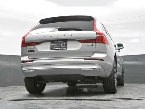 Used 2023 Volvo XC60 B5 Plus w/ Climate Package image 25