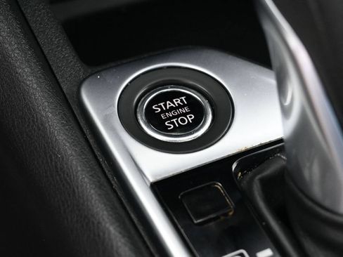 Used 2024 Nissan Sentra SV FWD image 23