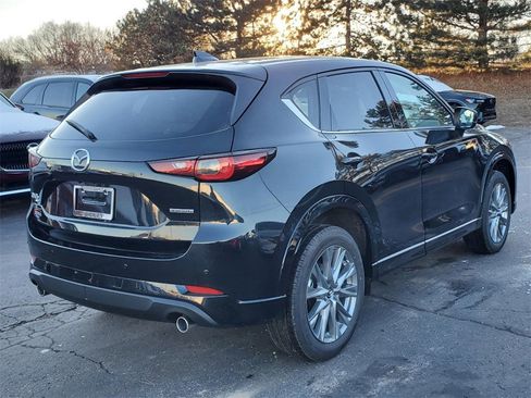 New 2025 MAZDA CX-5 AWD 2.5 S w/ Premium Plus Pkg image 3