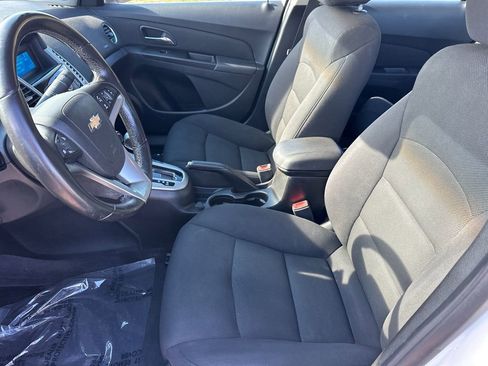 Used 2012 Chevrolet Cruze LT image 9