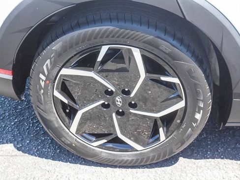 Certified 2024 Hyundai Ioniq 5 SEL RWD image 11
