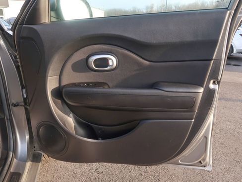 Used 2014 Kia Soul image 17