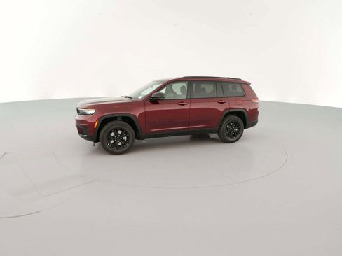 New 2025 Jeep Grand Cherokee L Laredo image 5
