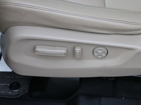 Used 2023 Honda Odyssey EX-L image 27