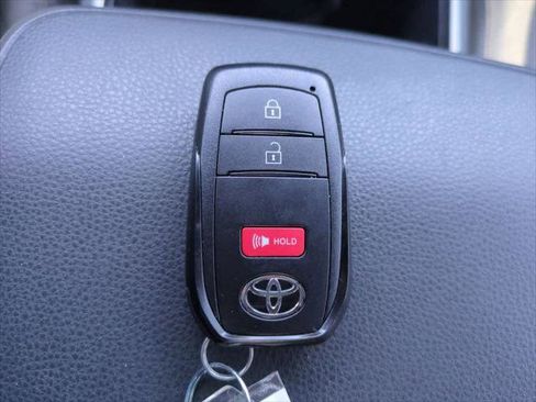 Certified 2024 Toyota Tacoma SR5 image 26