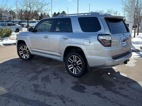 Used 2016 Toyota 4Runner Limited image 4