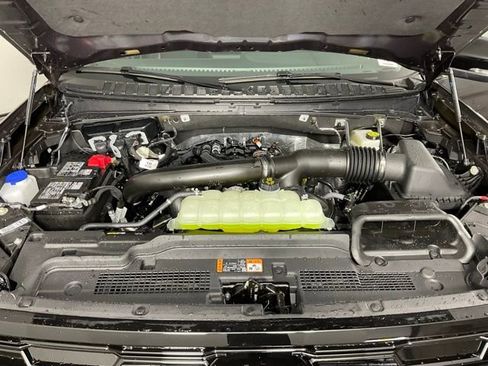 New 2025 Ford Expedition Max Platinum w/ Driver's Package image 9