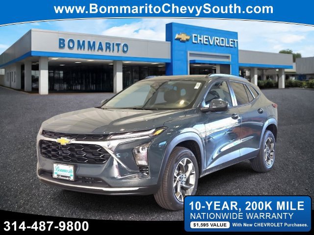 New 2026 Chevrolet Trax LT w/ Driver Confidence Package FWD image 1