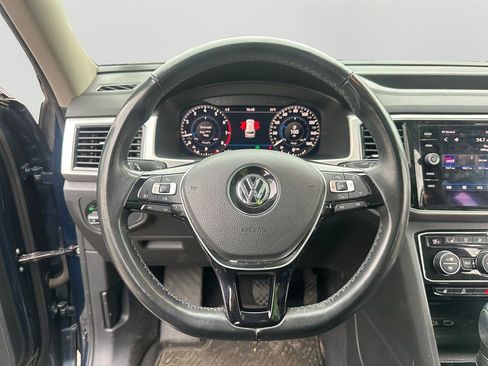 Used 2018 Volkswagen Atlas SEL Premium image 12