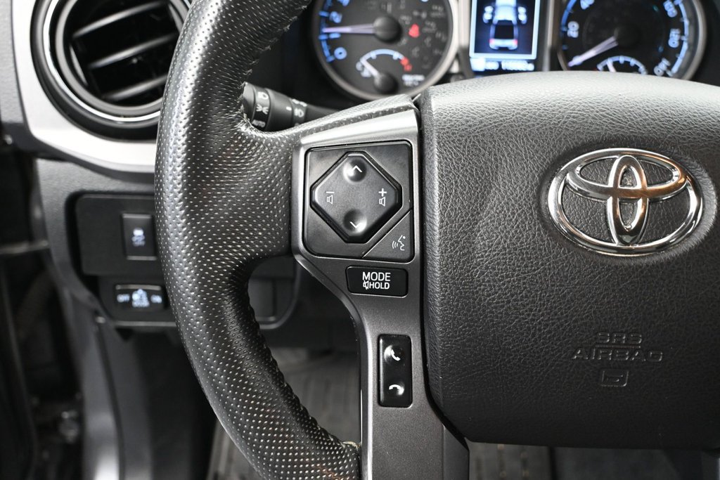 Used 2021 Toyota Tacoma TRD Sport AWD/4WD image 20