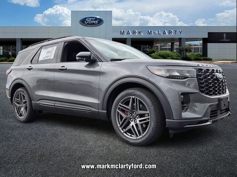 New 2026 Ford Explorer ST-Line w/ ST-Line Street Pack RWD image 4