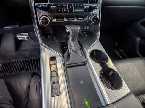 Used 2024 Lexus LX 600 F Sport AWD/4WD image 23