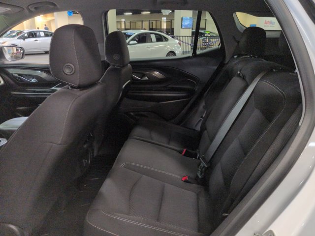 Used 2024 GMC Terrain SLE w/ Driver Convenience Package FWD image 13