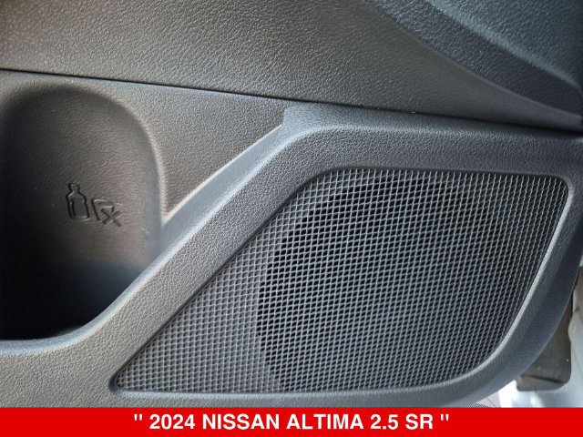 Certified 2024 Nissan Altima 2.5 SR FWD image 15